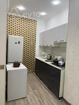 Kirayə verilir 2 otaqlı yeni tikili 75 m²