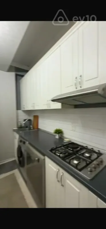 Kirayə verilir 2 otaqlı yeni tikili 60 m²
