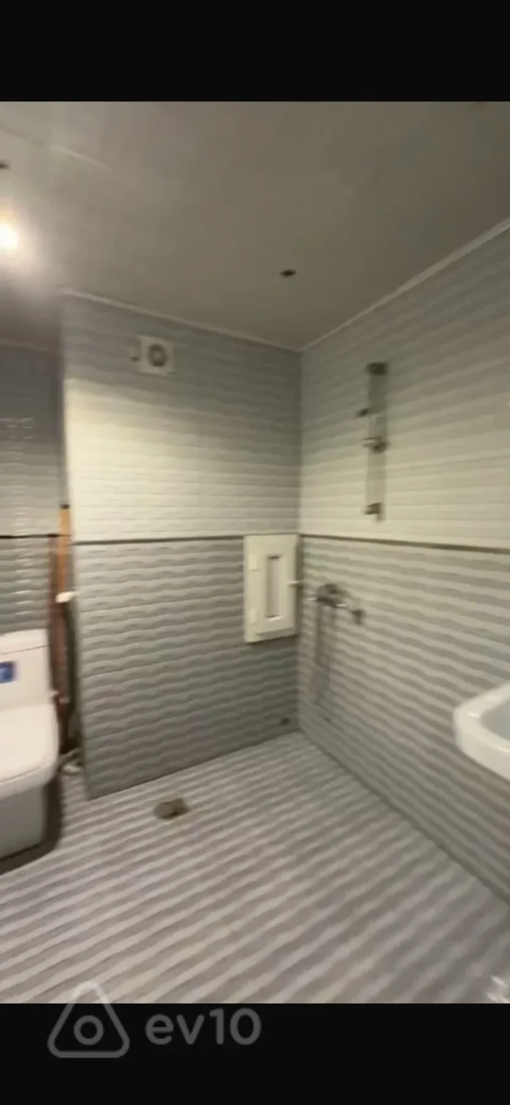 Kirayə verilir 2 otaqlı yeni tikili 60 m²