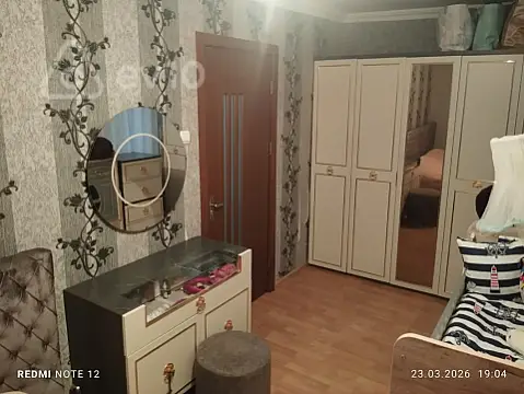 Kirayə verilir 2 otaqlı köhnə tikili 50 m²