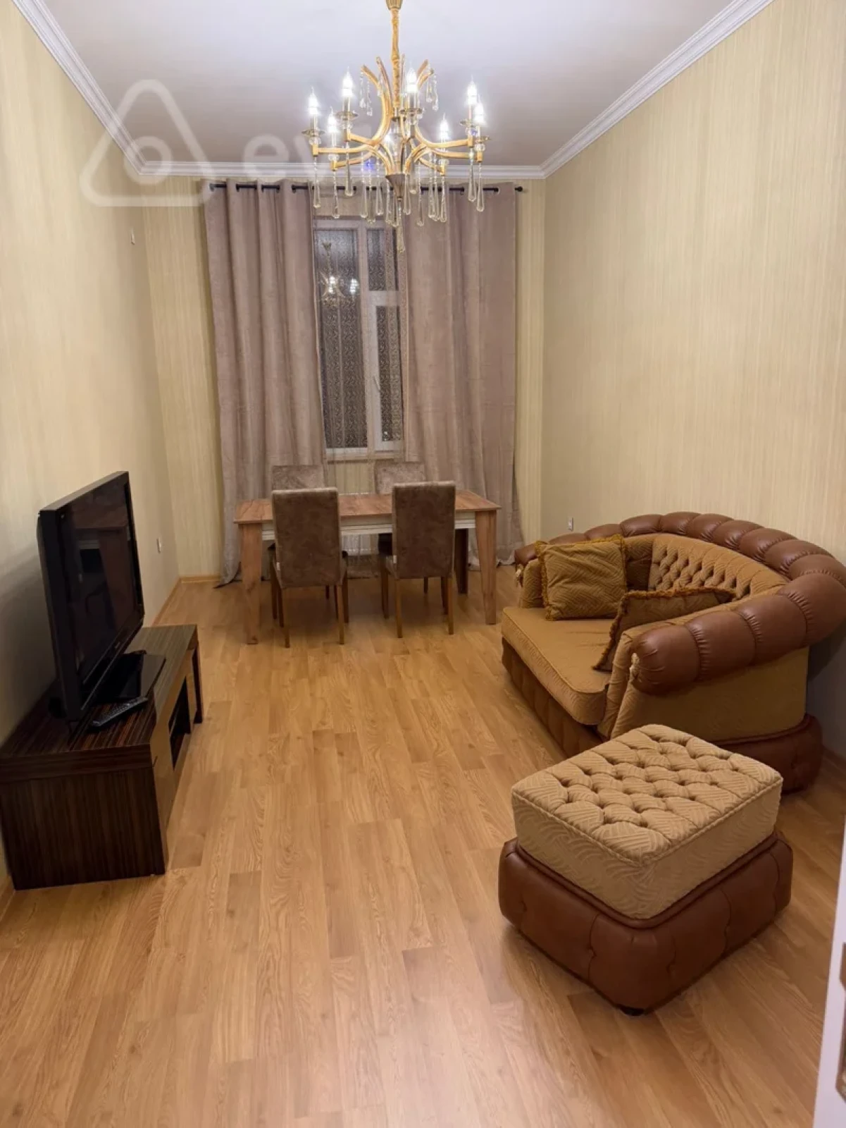 Kirayə verilir 3 otaqlı yeni tikili 75 m²