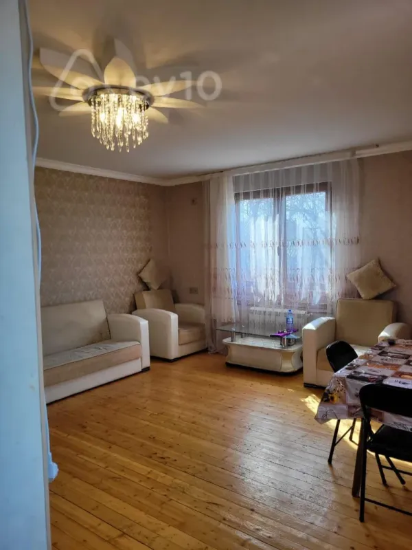 Kirayə verilir 2 otaqlı həyət evi 70 m²