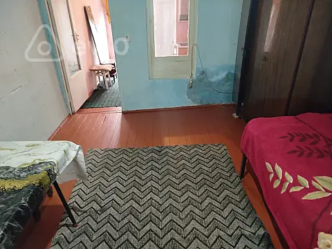 Kirayə verilir 1 otaqlı köhnə tikili 20 m²