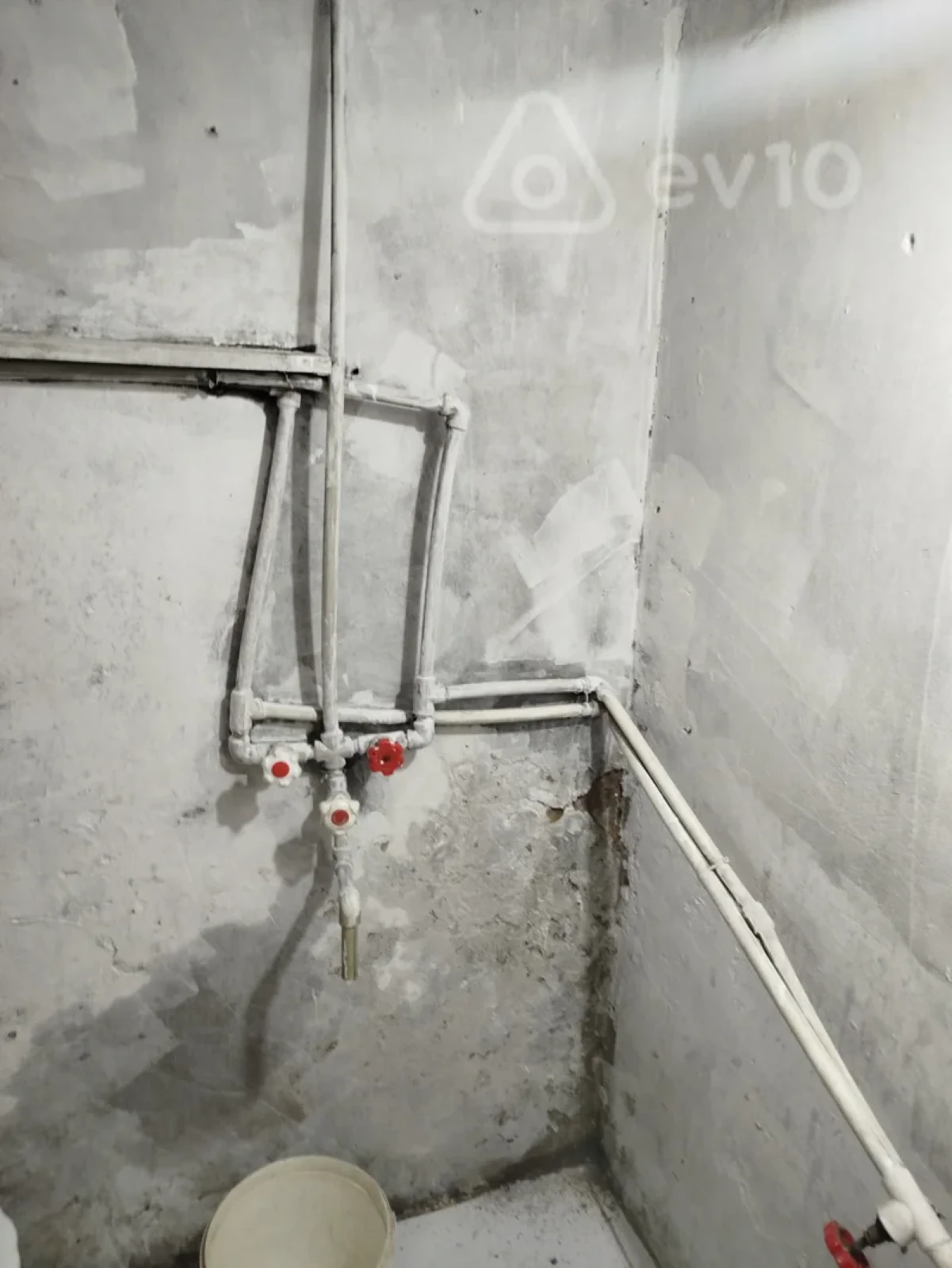 Kirayə verilir 1 otaqlı köhnə tikili 20 m²