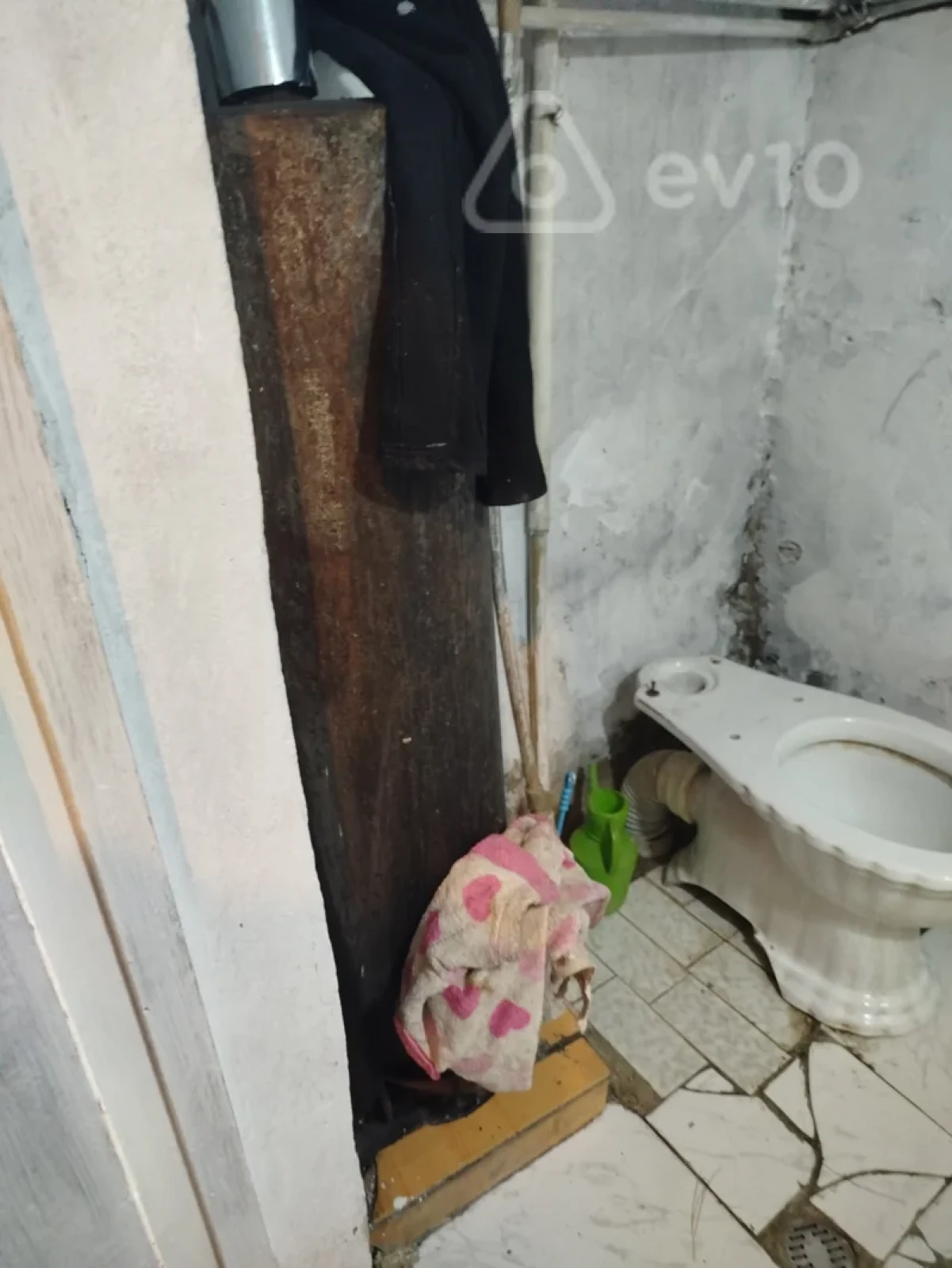 Kirayə verilir 1 otaqlı köhnə tikili 20 m²