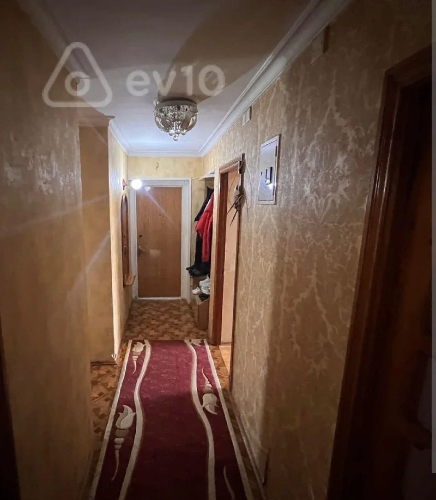 Kirayə verilir 3 otaqlı köhnə tikili 80 m²