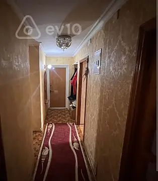 Kirayə verilir 3 otaqlı köhnə tikili 80 m²