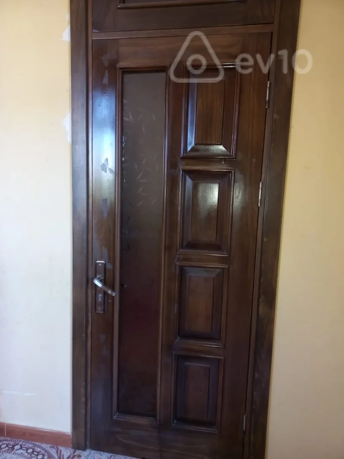 Kirayə verilir 6 otaqlı həyət evi 248 m²