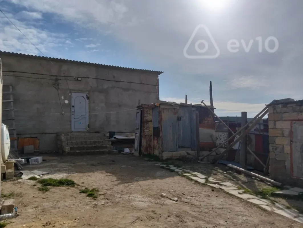 Satılır 2 otaqlı həyət evi 35 m²