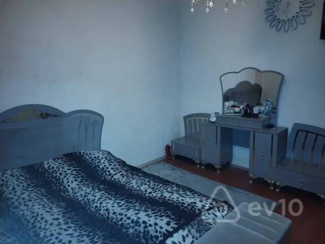 Satılır 2 otaqlı həyət evi 35 m²