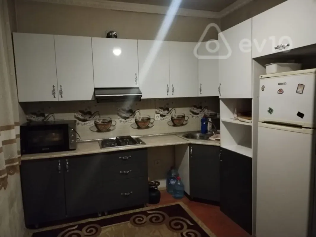 Satılır 2 otaqlı həyət evi 35 m²