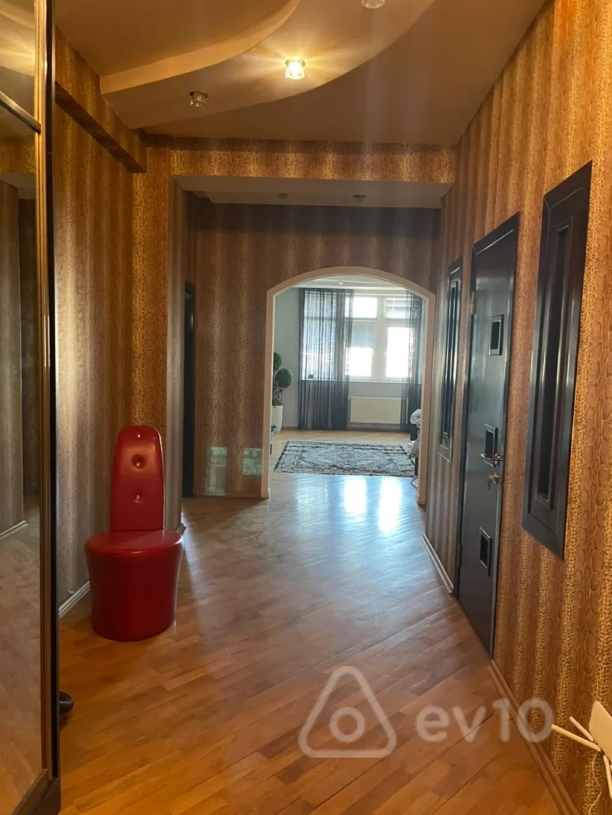 Kirayə verilir 3 otaqlı yeni tikili 105 m²