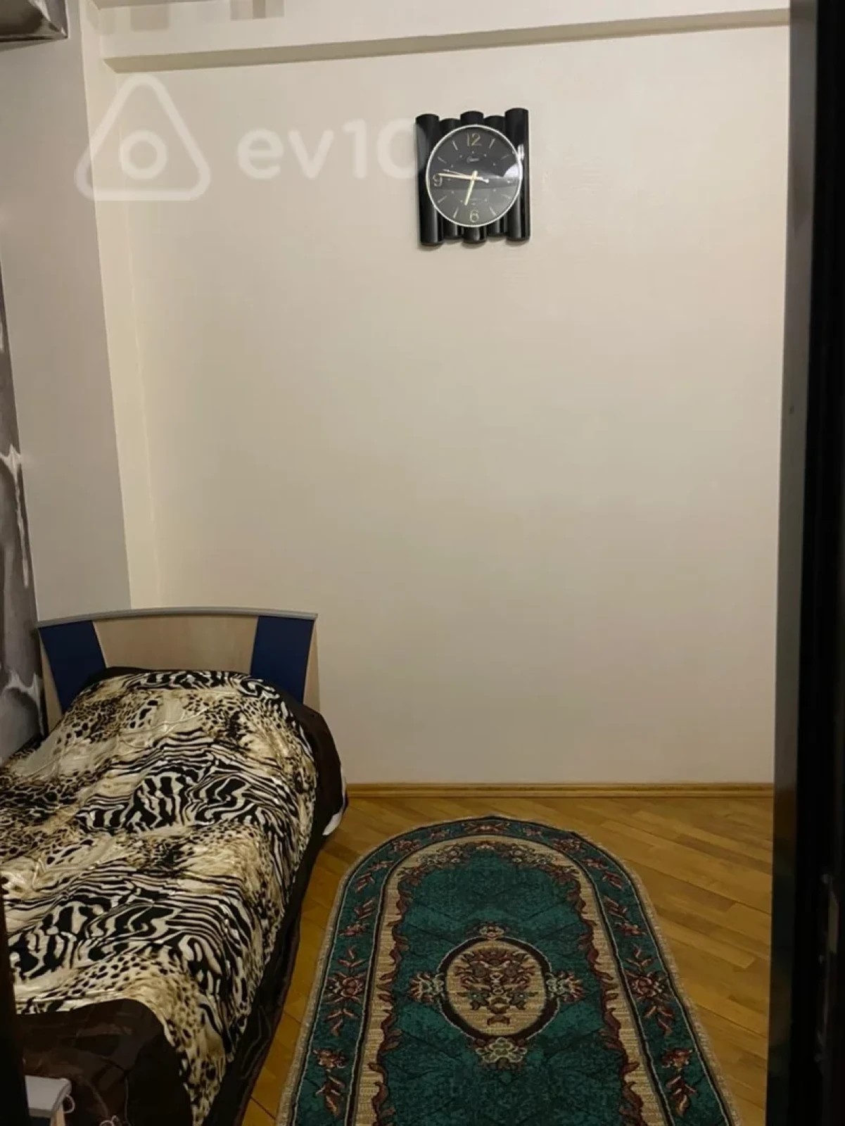 Kirayə verilir 3 otaqlı yeni tikili 105 m²