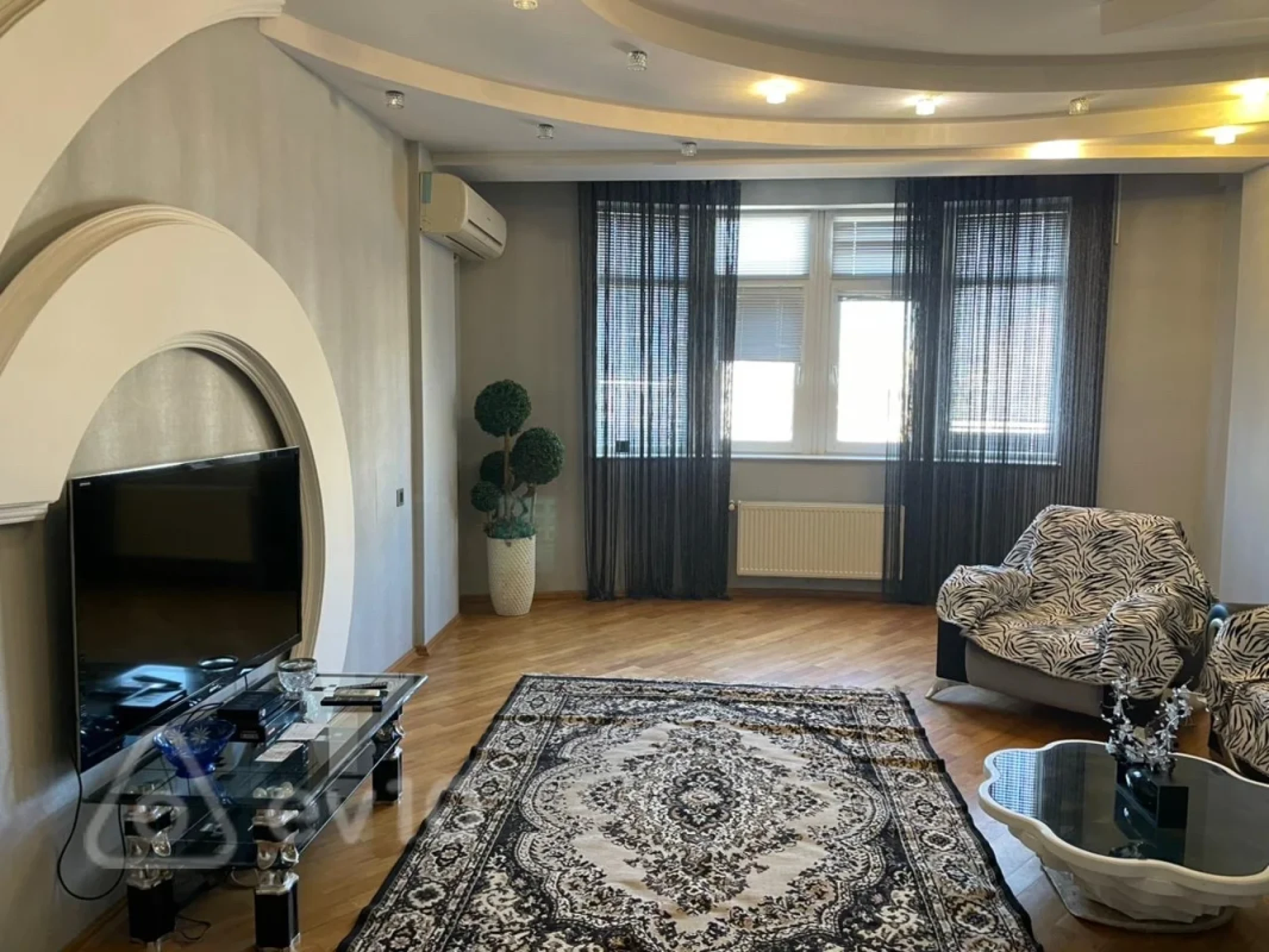Kirayə verilir 3 otaqlı yeni tikili 105 m²