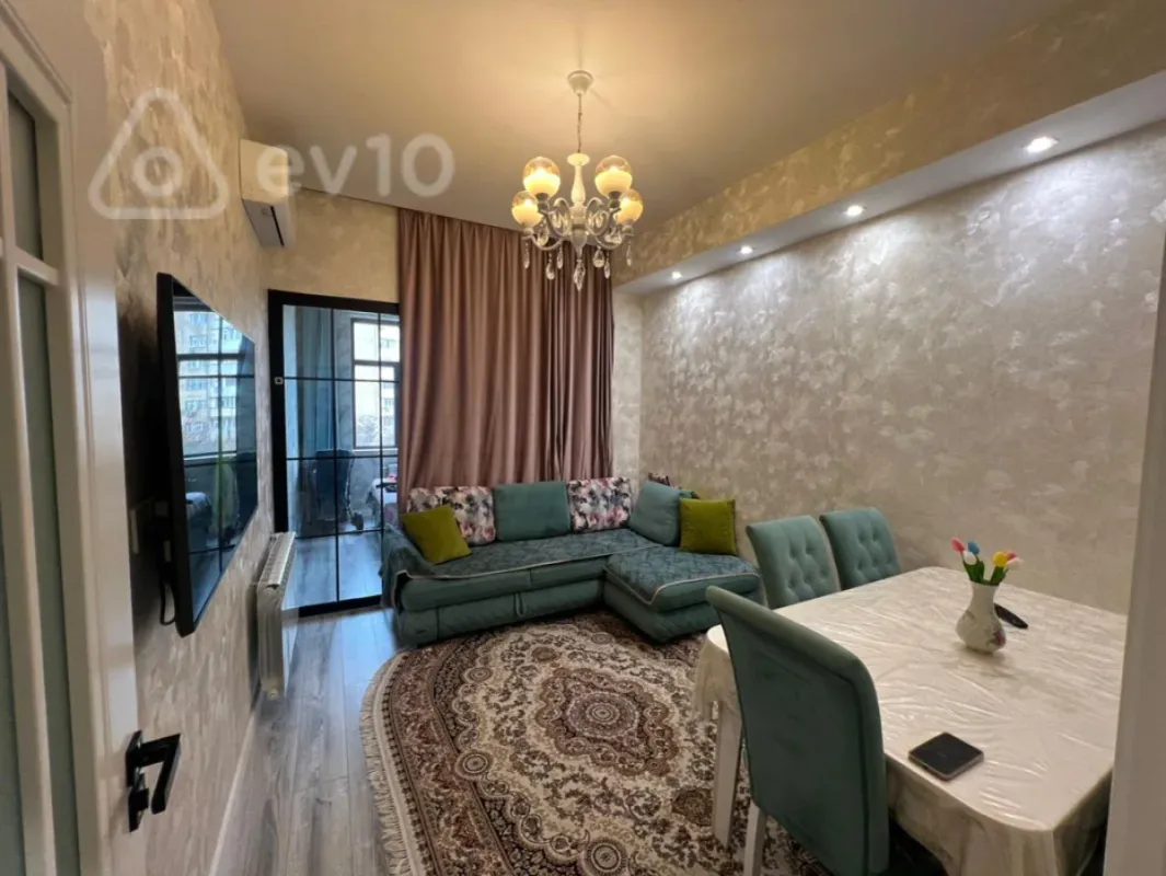 Satılır 2 otaqlı yeni tikili 60 m²