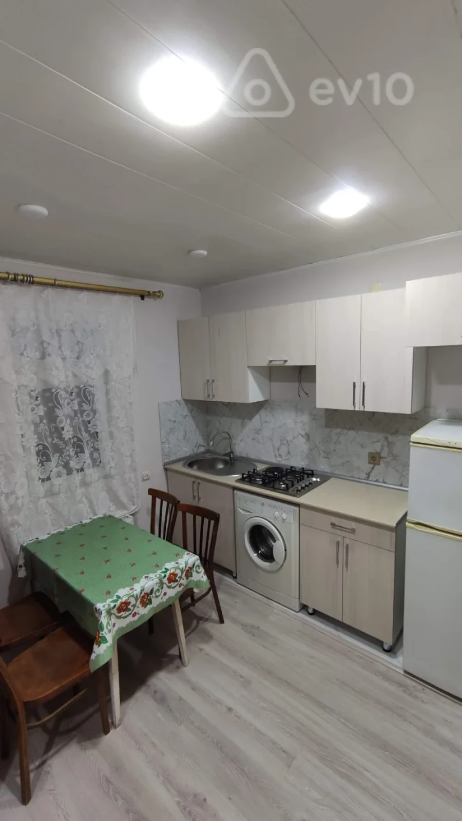 Kirayə verilir 1 otaqlı yeni tikili 31 m²