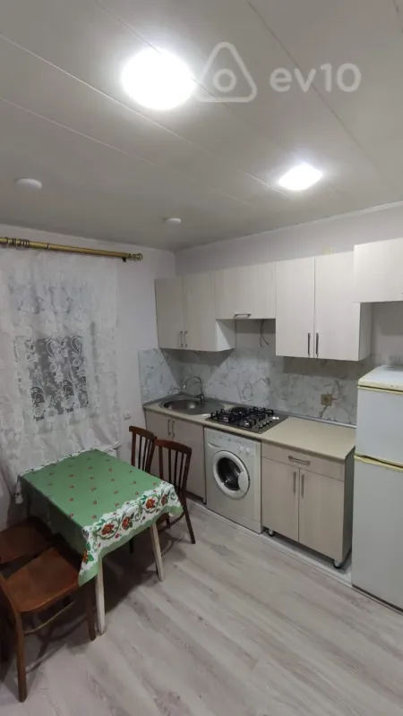 Kirayə verilir 1 otaqlı yeni tikili 31 m²