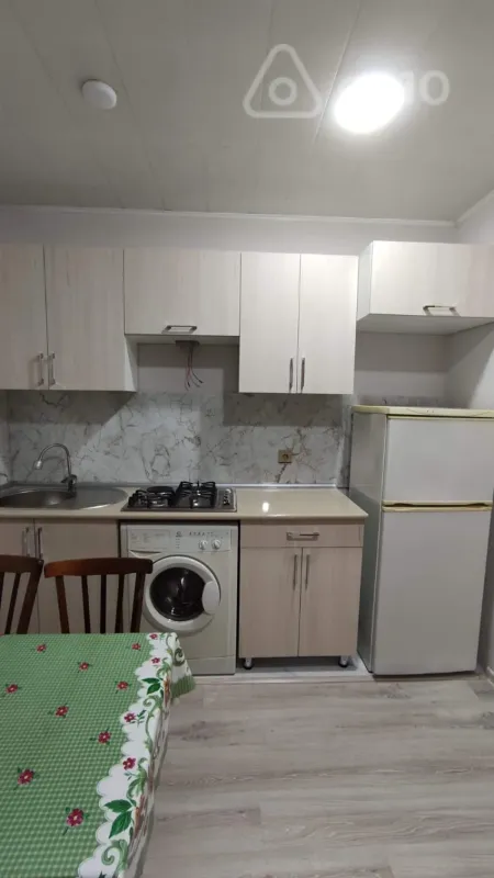 Kirayə verilir 1 otaqlı yeni tikili 31 m²