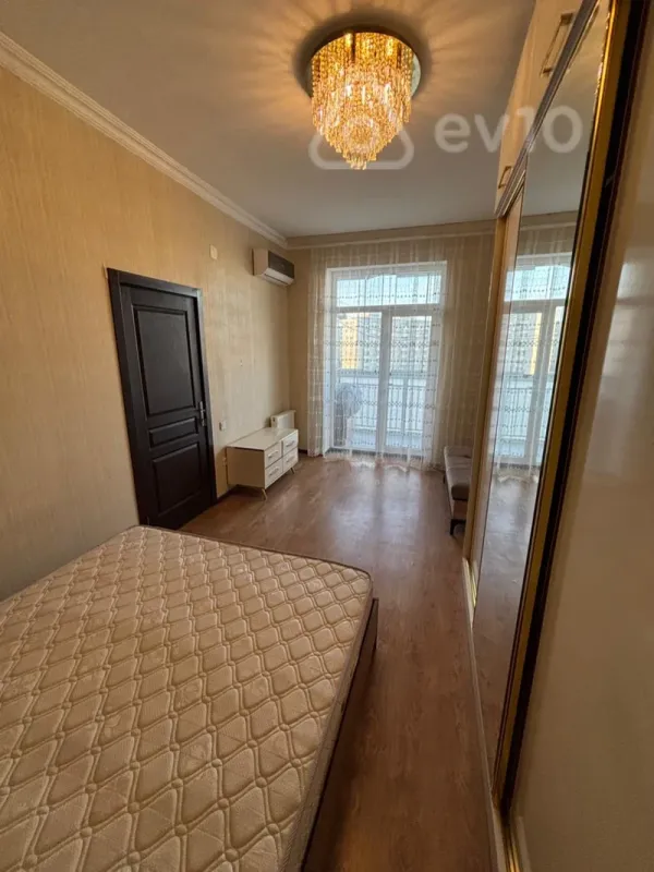 Kirayə verilir 1 otaqlı yeni tikili 41 m²