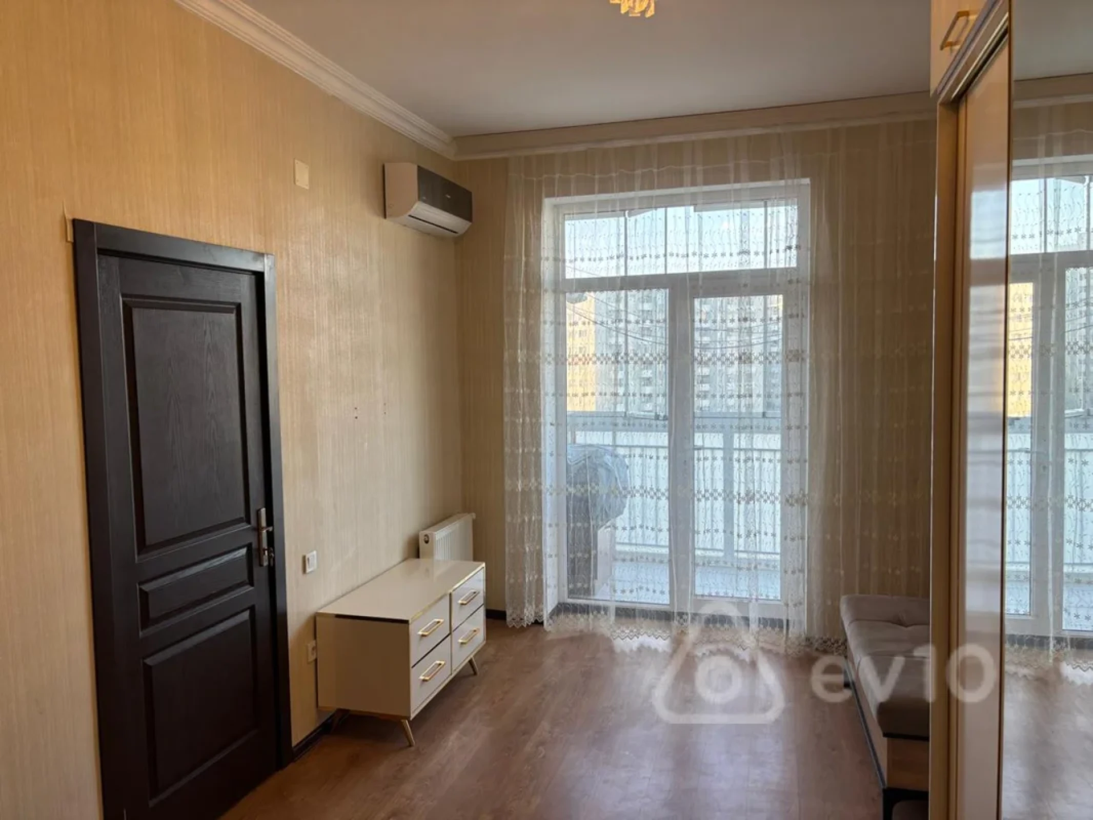 Kirayə verilir 1 otaqlı yeni tikili 41 m²