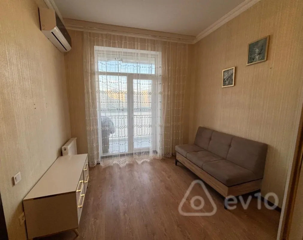 Kirayə verilir 1 otaqlı yeni tikili 41 m²