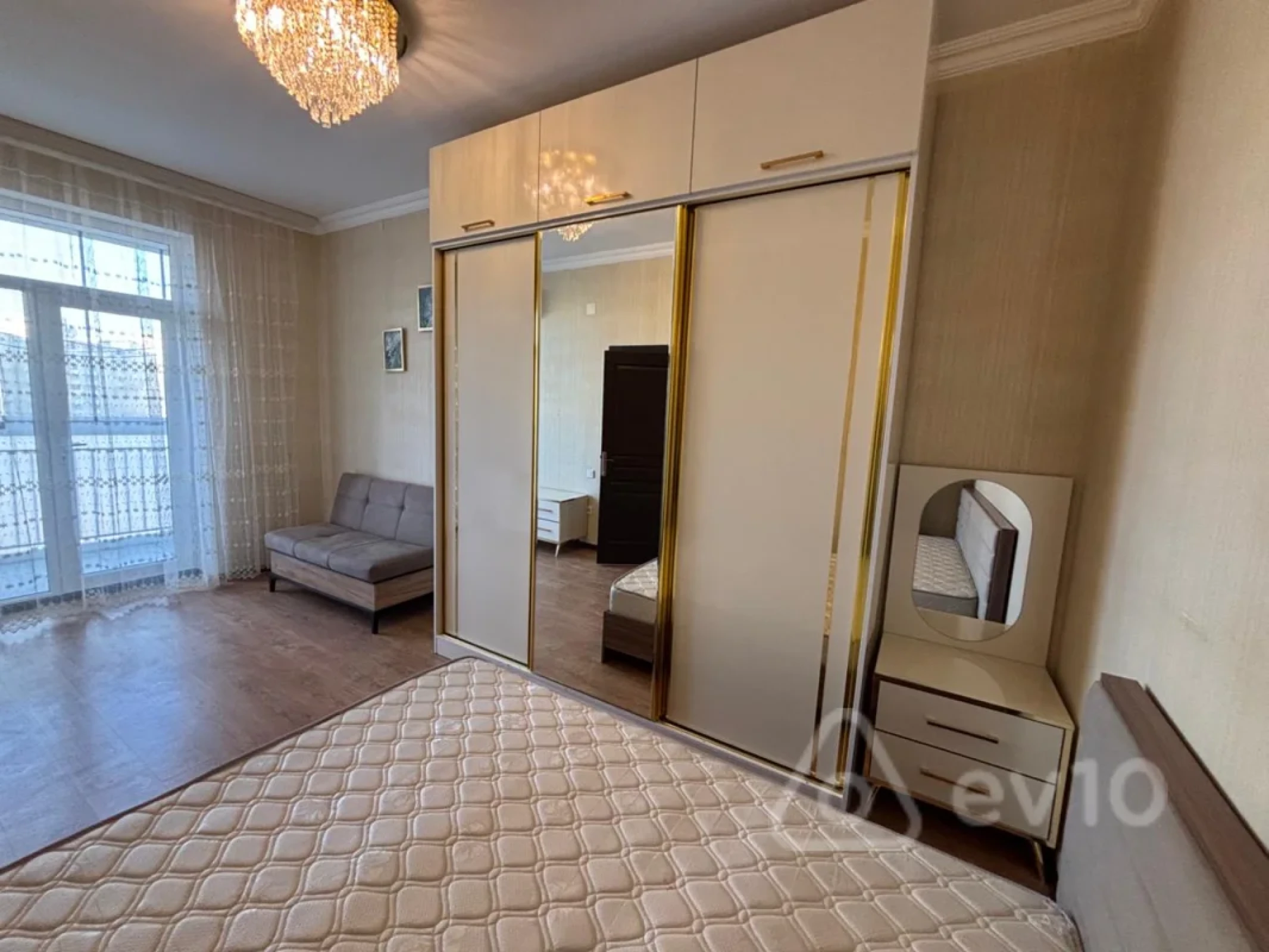 Kirayə verilir 1 otaqlı yeni tikili 41 m²