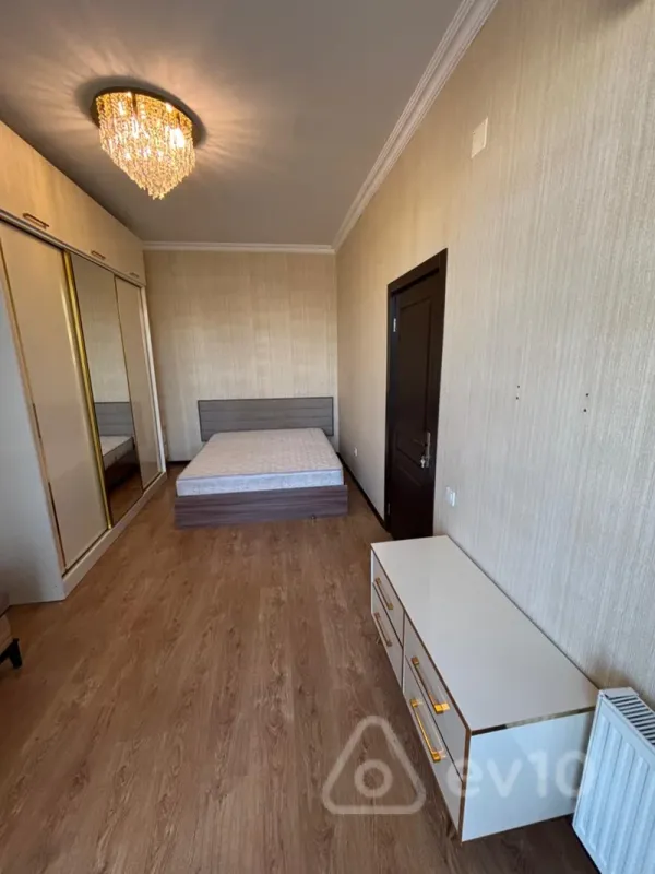 Kirayə verilir 1 otaqlı yeni tikili 41 m²