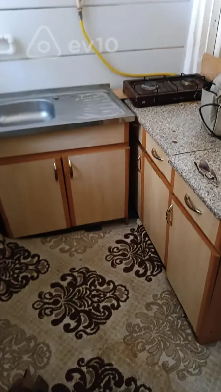 Kirayə verilir 1 otaqlı həyət evi 14 m²