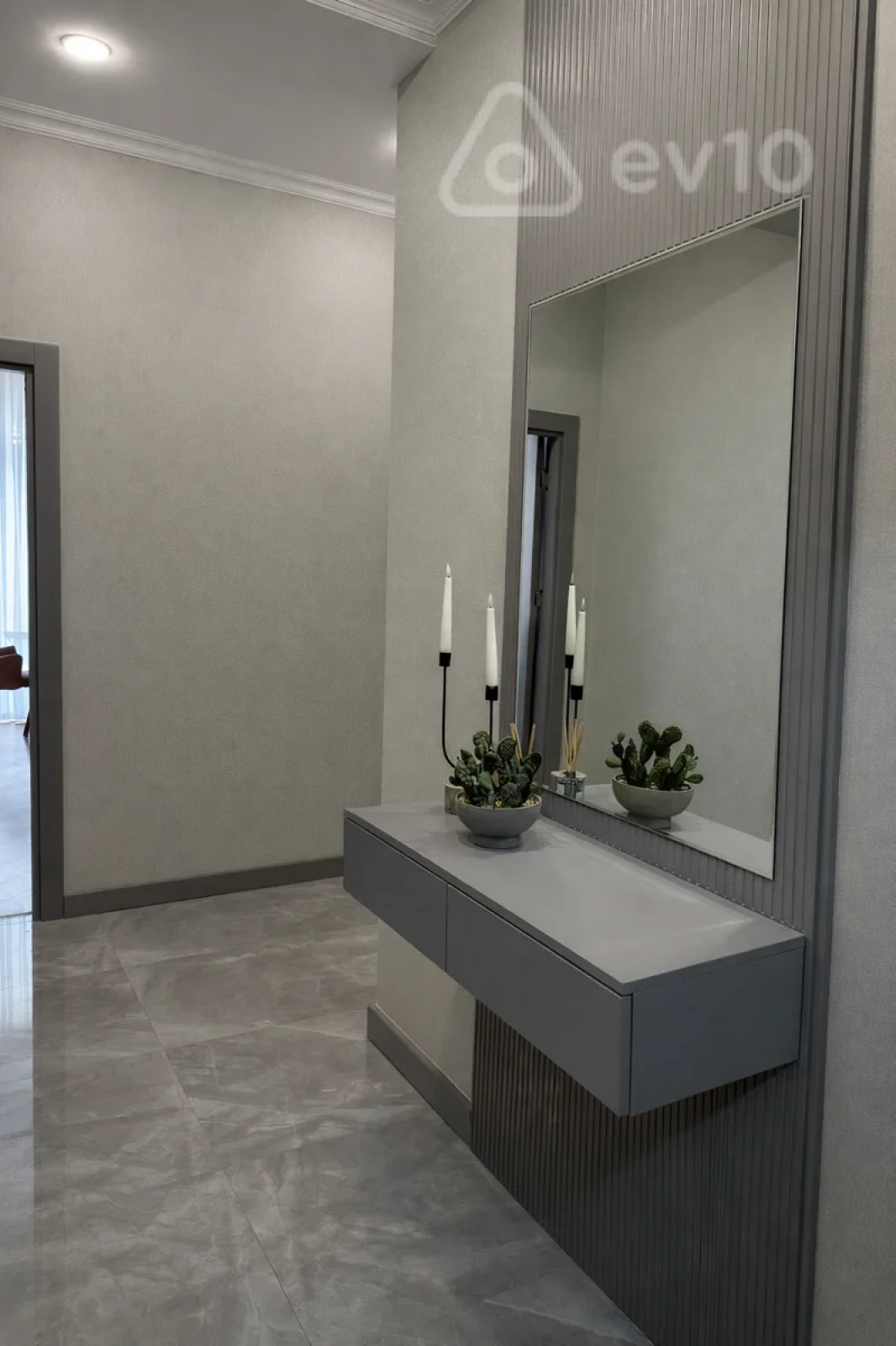 Kirayə verilir 2 otaqlı yeni tikili 77 m²