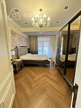 Satılır 3 otaqlı yeni tikili 120 m²