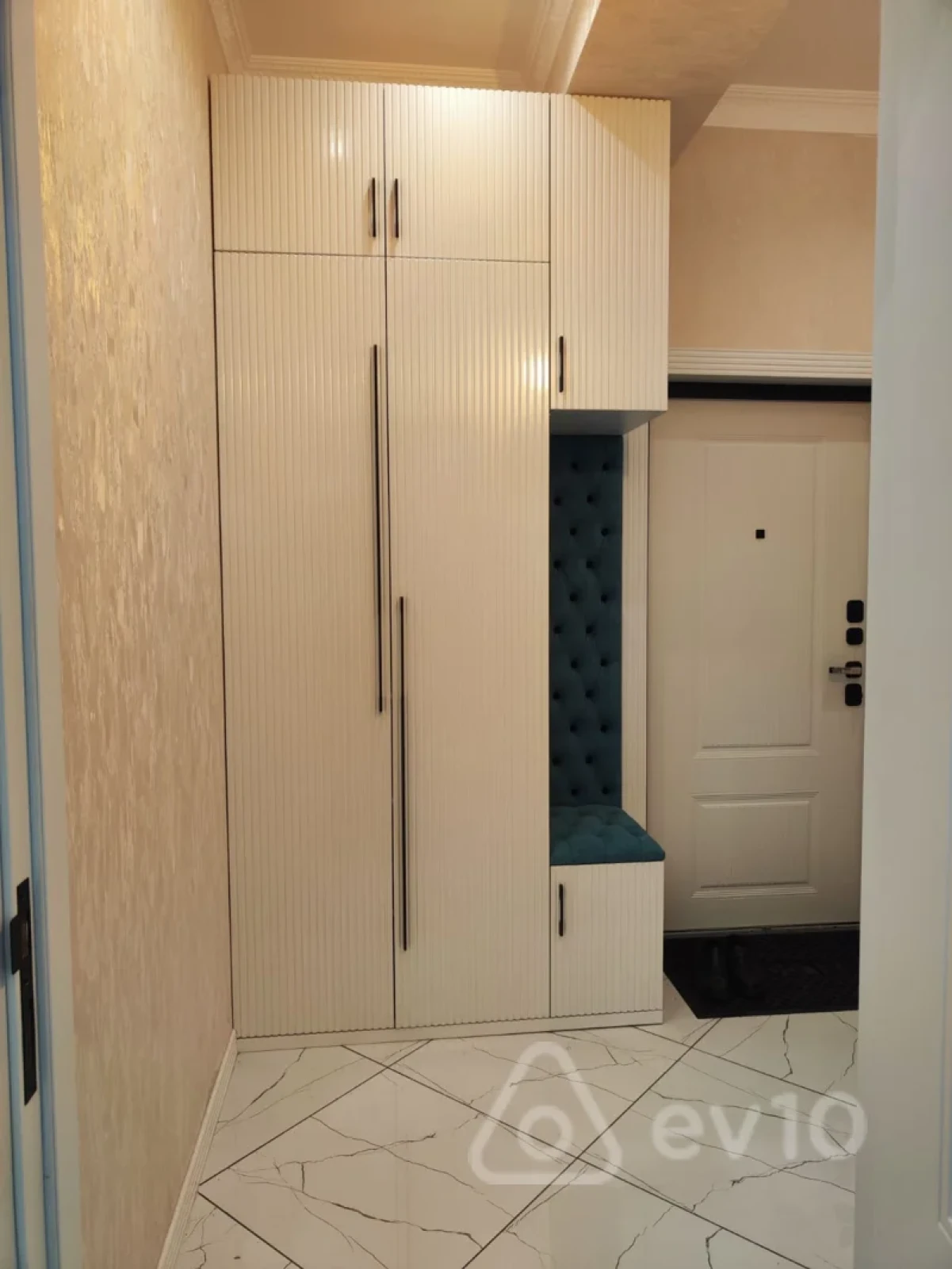 Kirayə verilir 3 otaqlı yeni tikili 65 m²
