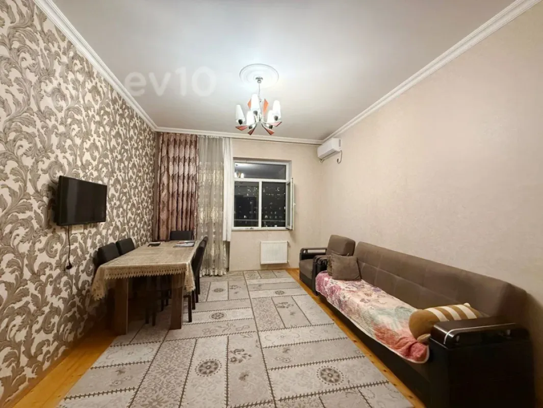 Satılır 3 otaqlı yeni tikili 110 m²