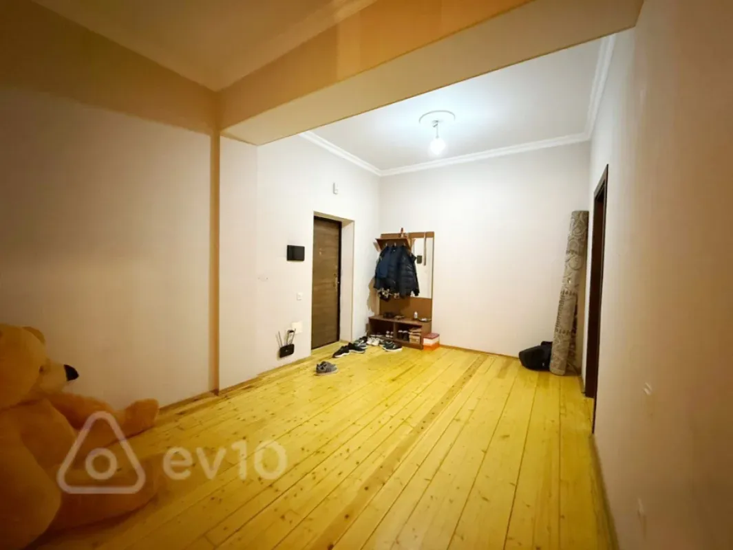 Satılır 3 otaqlı yeni tikili 110 m²