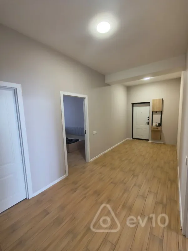 Satılır 3 otaqlı yeni tikili 127 m²