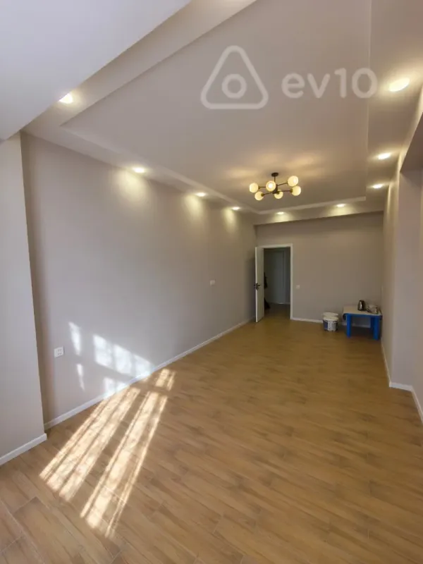 Satılır 3 otaqlı yeni tikili 127 m²
