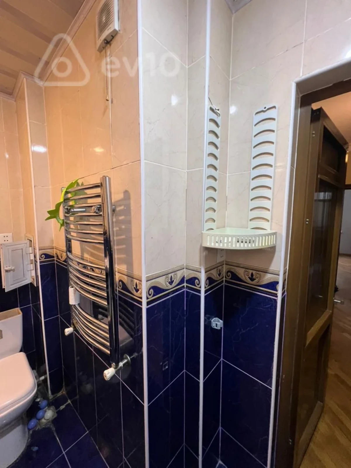 Kirayə verilir 2 otaqlı yeni tikili 75 m²