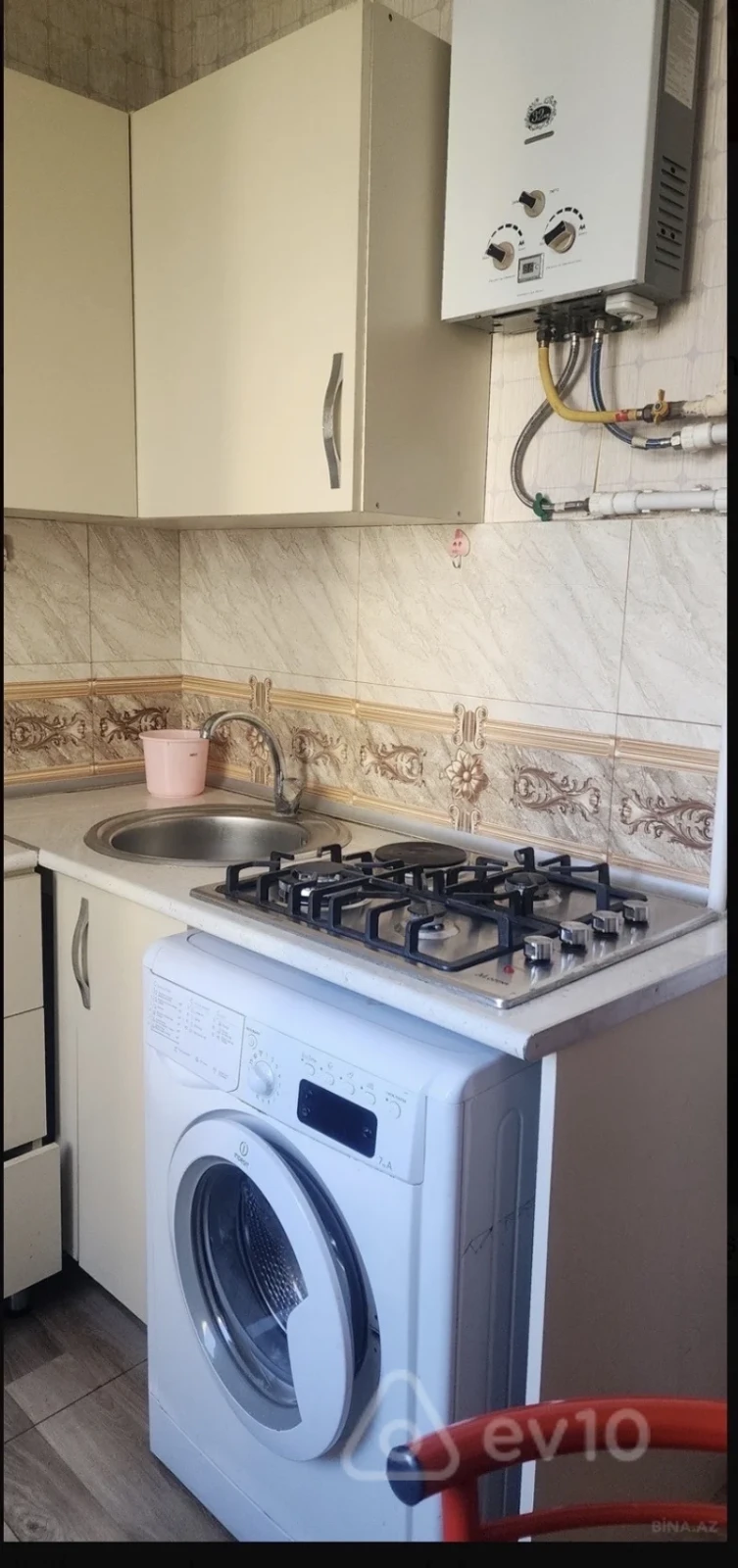 Kirayə verilir 1 otaqlı köhnə tikili 30 m²