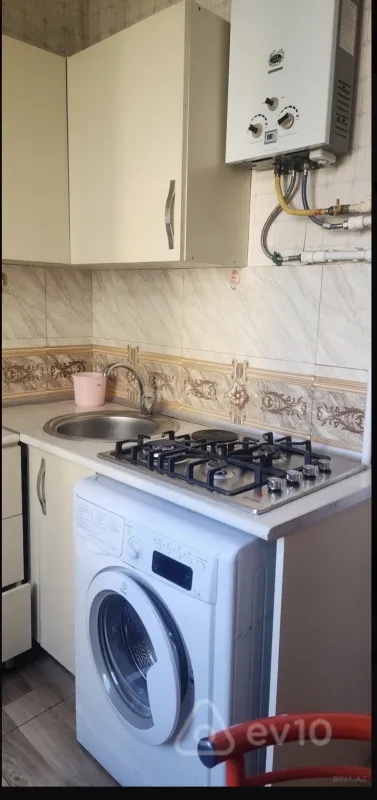 Kirayə verilir 1 otaqlı köhnə tikili 30 m²