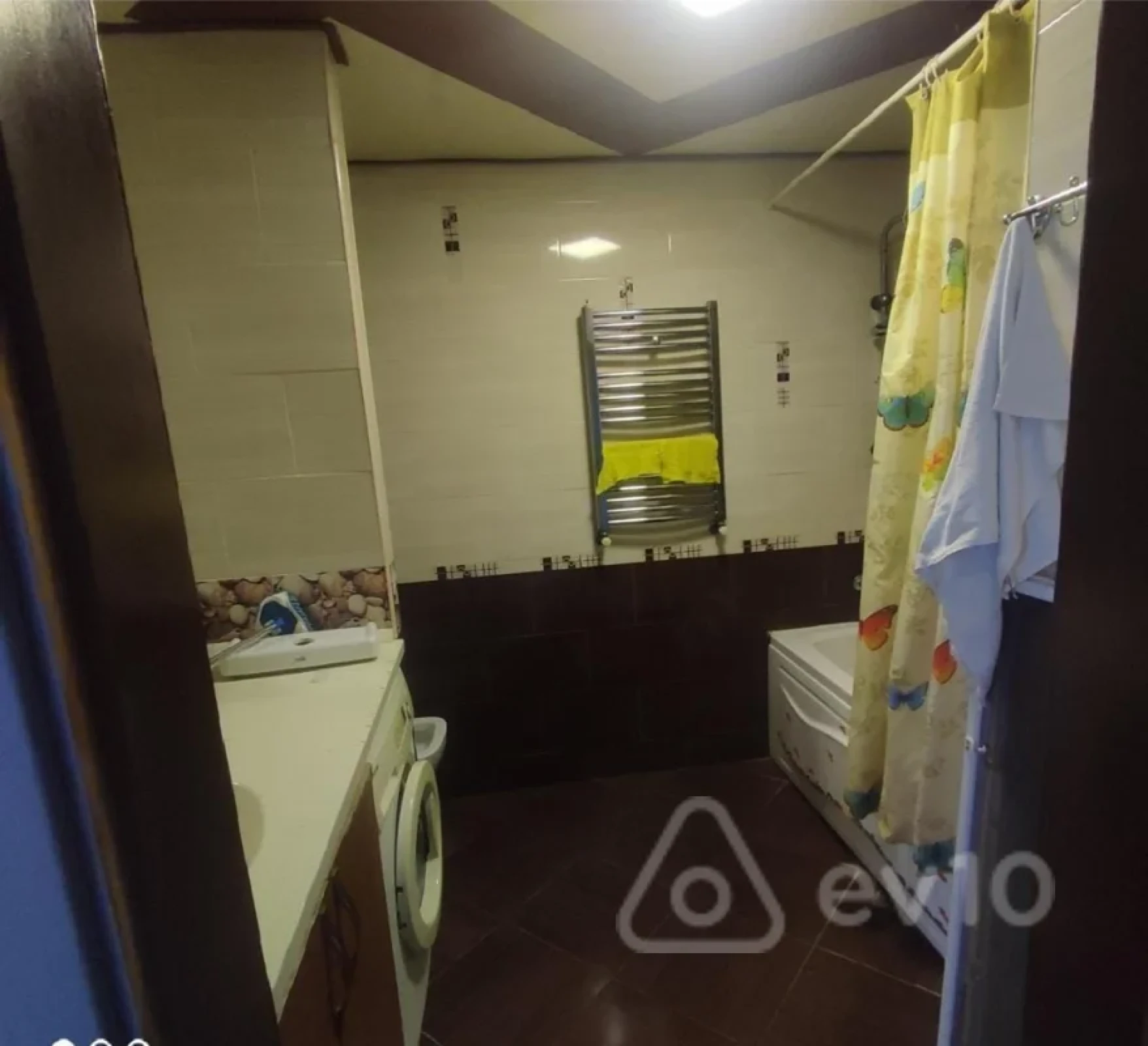 Kirayə verilir 2 otaqlı yeni tikili 69 m²