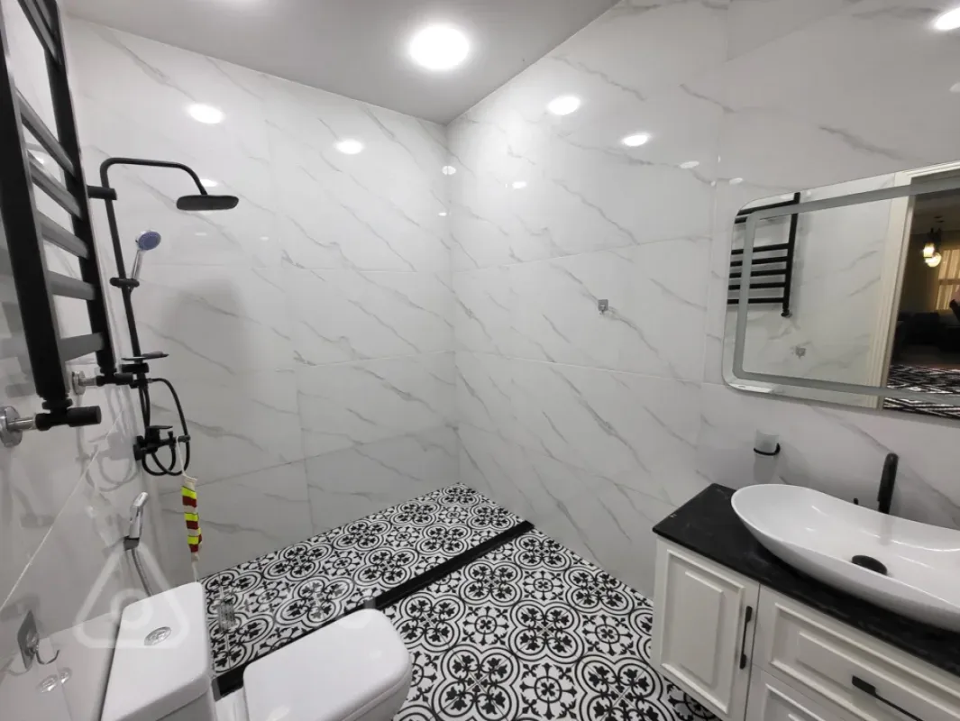 Satılır 4 otaqlı həyət evi 220 m²