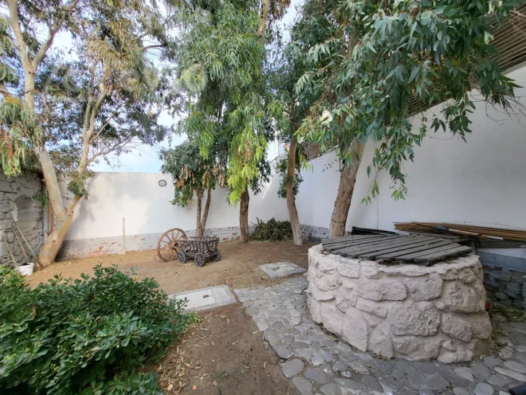 Satılır 4 otaqlı həyət evi 220 m²