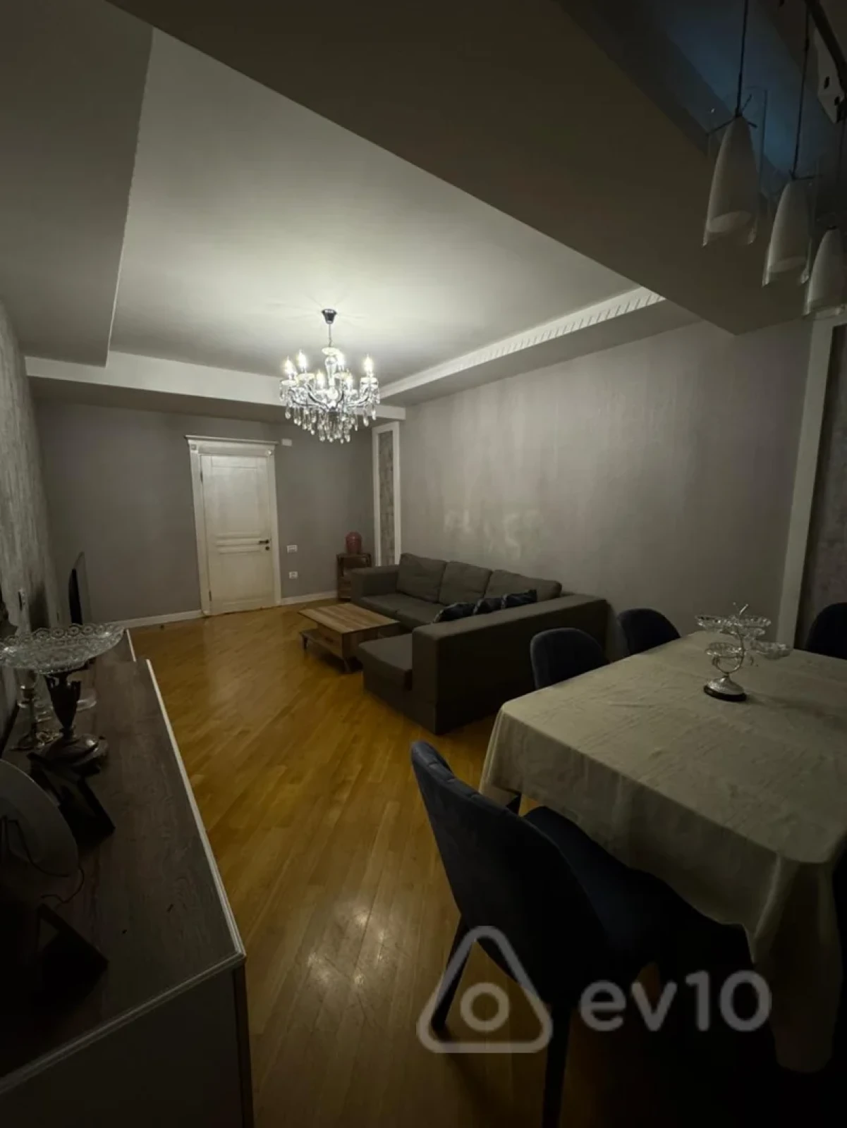 Satılır 3 otaqlı yeni tikili 127 m²