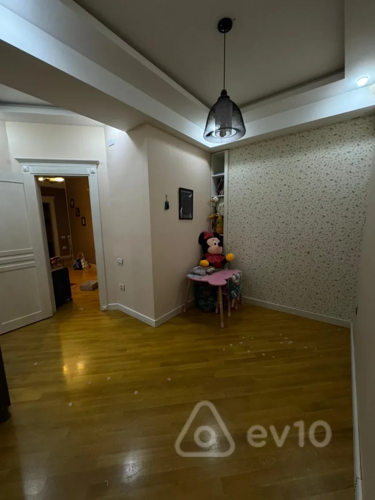 Satılır 3 otaqlı yeni tikili 127 m²