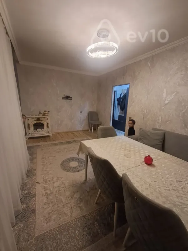 Satılır 3 otaqlı həyət evi 100 m²