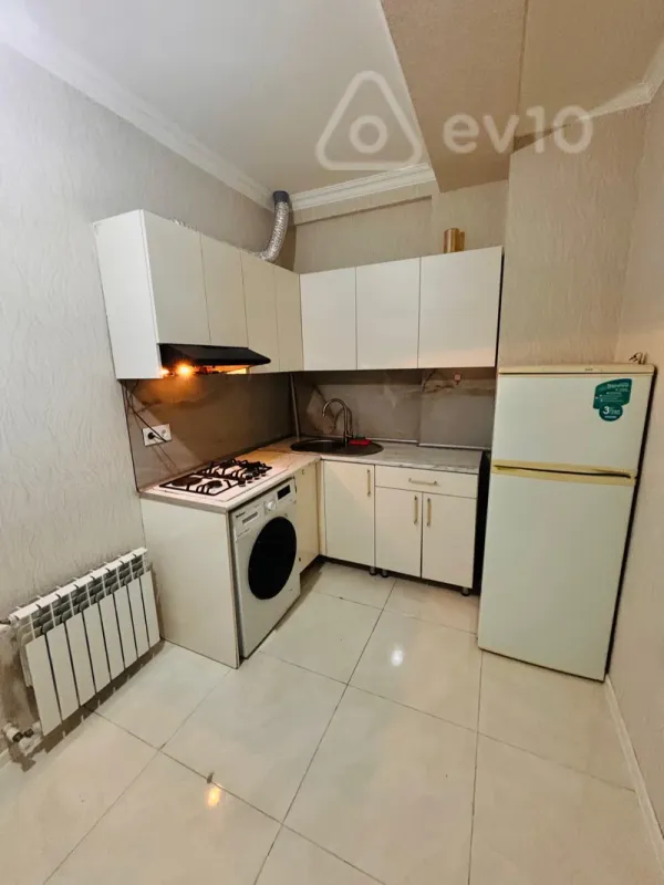 Kirayə verilir 2 otaqlı yeni tikili 60 m²