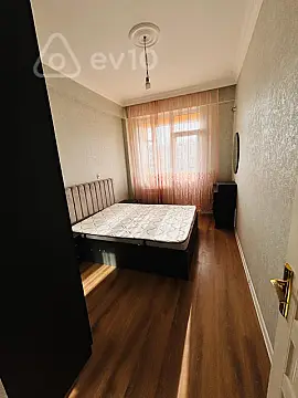 Kirayə verilir 2 otaqlı yeni tikili 60 m²
