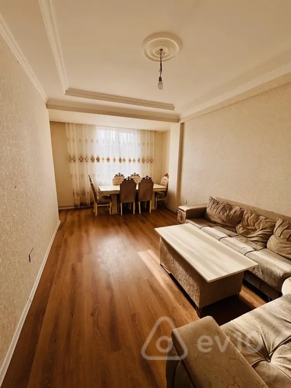 Kirayə verilir 2 otaqlı yeni tikili 60 m²
