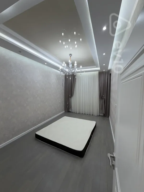 Satılır 3 otaqlı yeni tikili 100 m²