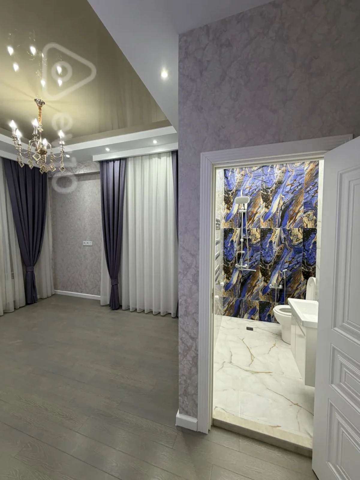 Satılır 3 otaqlı yeni tikili 100 m²