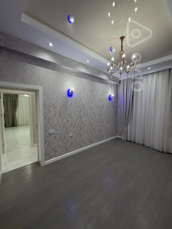 Satılır 3 otaqlı yeni tikili 100 m²